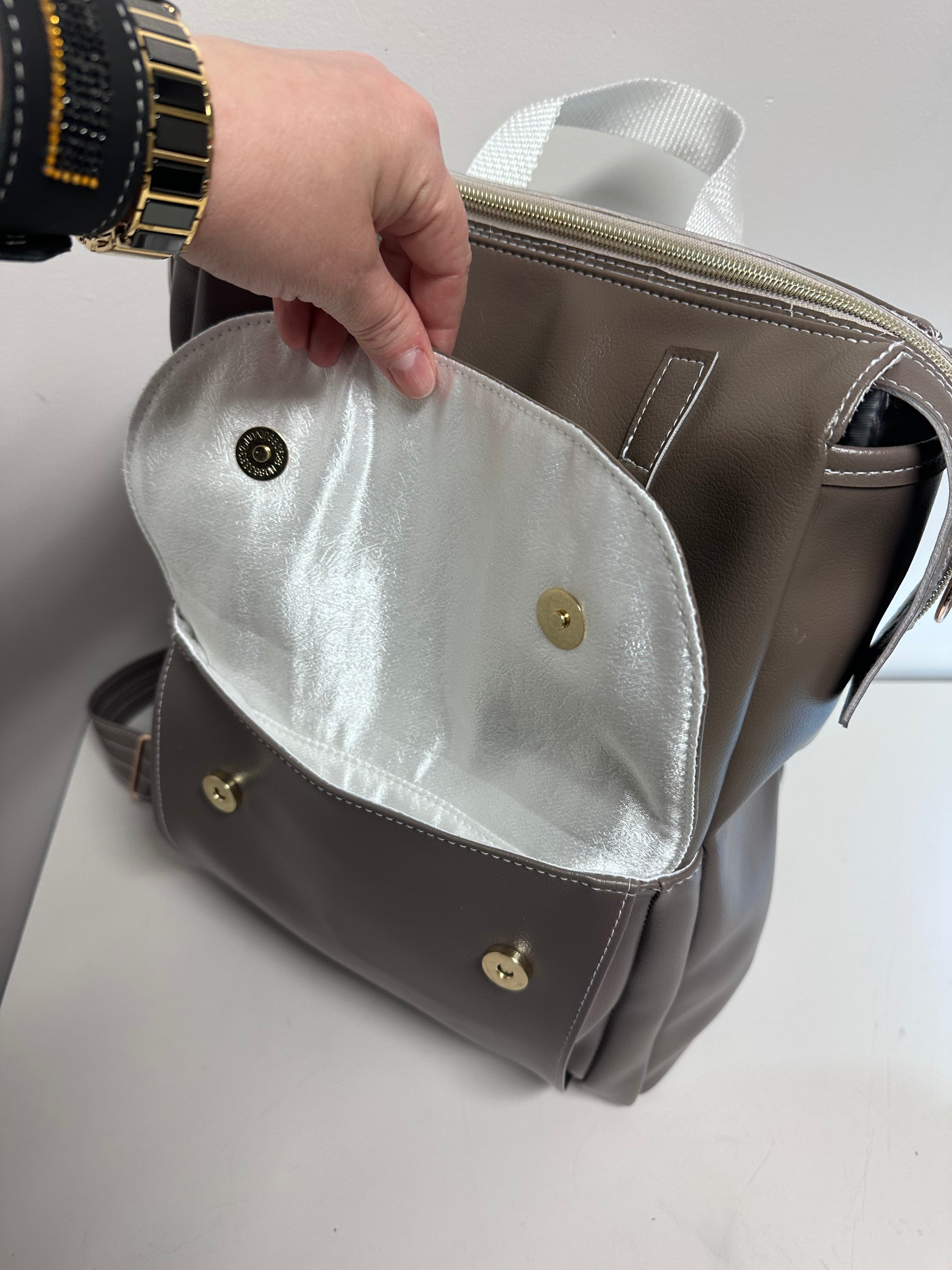 Faux Leather Backpack – Minimalist Tan  Everyday Bag