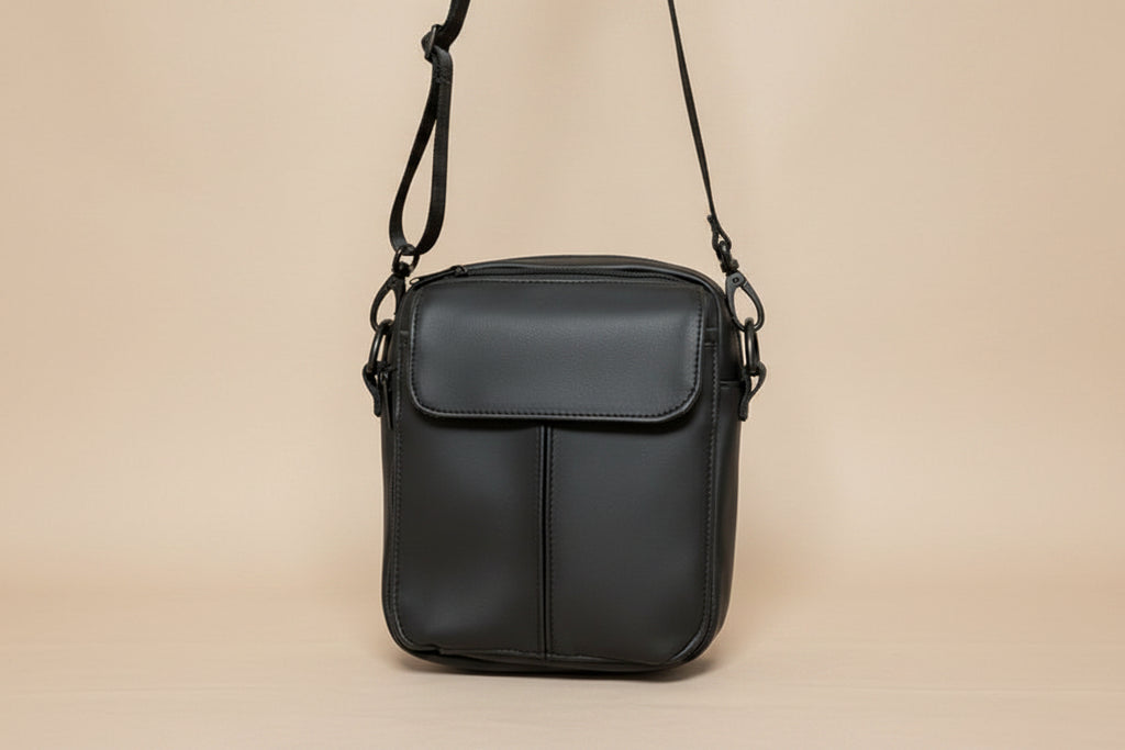 Men’s Carry All Crossbody Bag – Faux Leather
