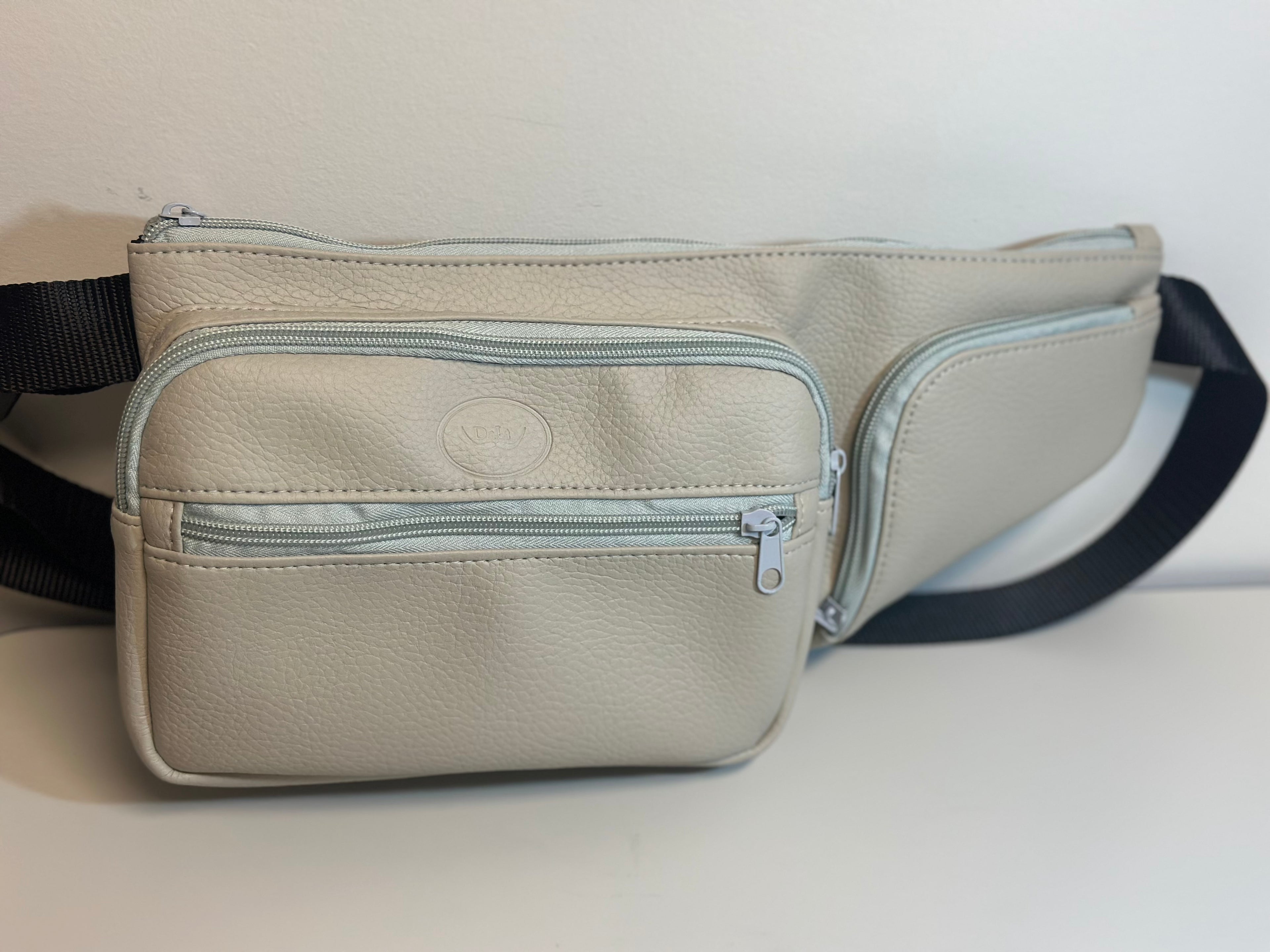 Faux Leather Waist Bag – Multi Pocket Everyday Hands Free Bag