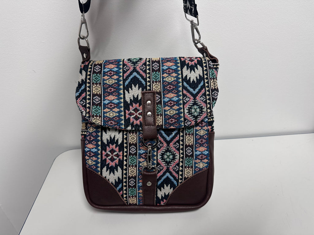 Boho Foldover Crossbody Bag – Tribal Tapestry & Leather