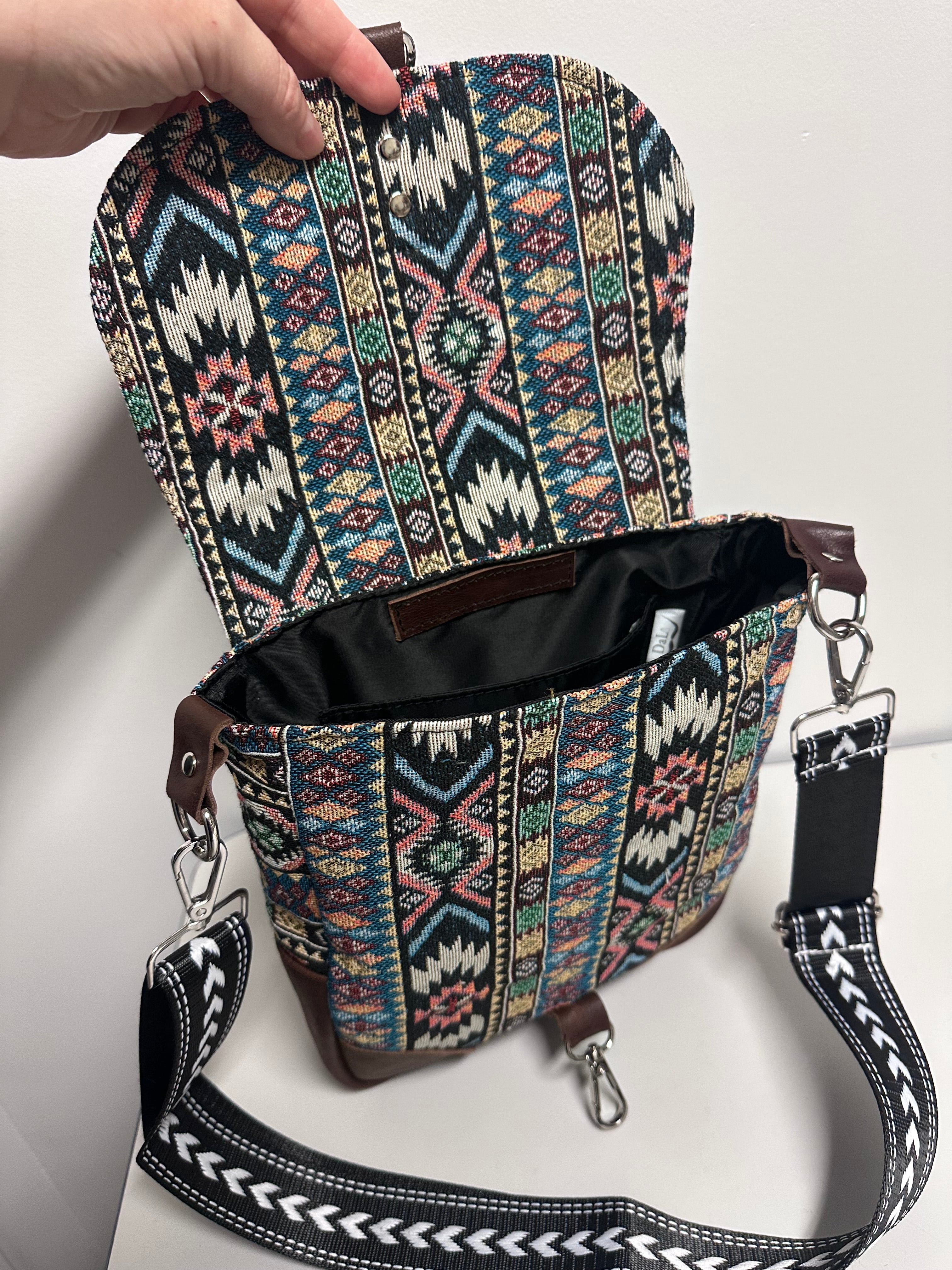 Boho Foldover Crossbody Bag – Tribal Tapestry & Leather