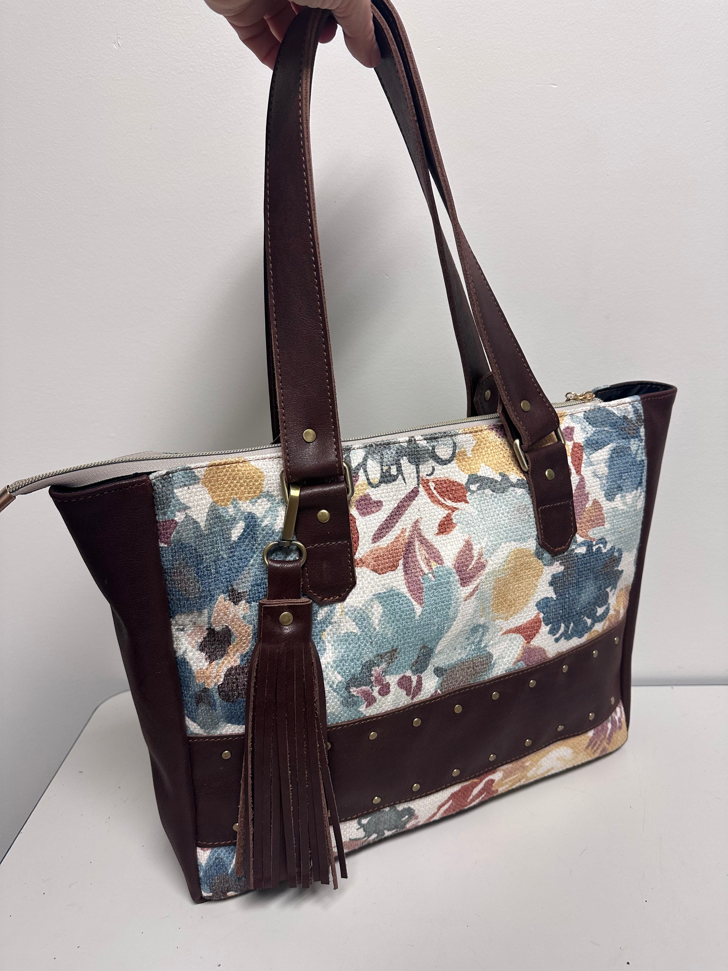 Floral Tapestry Tote Bag – Large Everyday Carryall