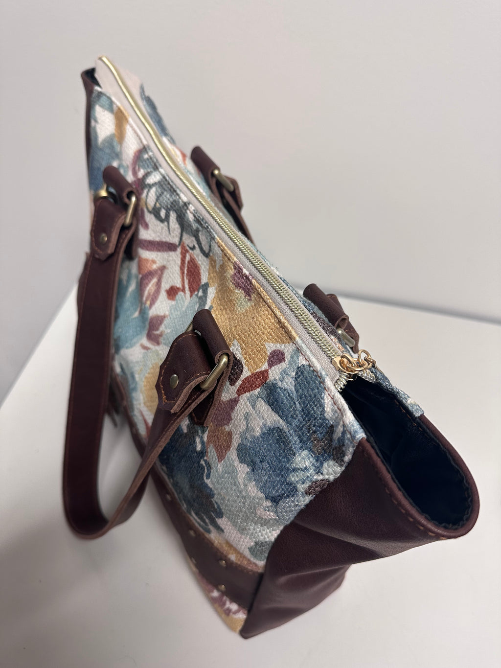 Floral Tapestry Tote Bag – Large Everyday Carryall