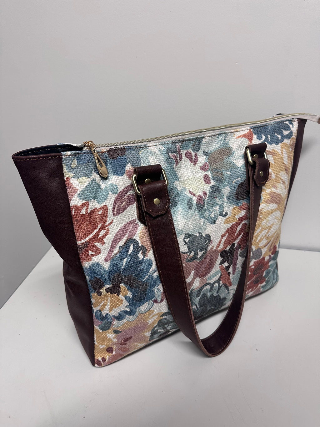 Floral Tapestry Tote Bag – Large Everyday Carryall