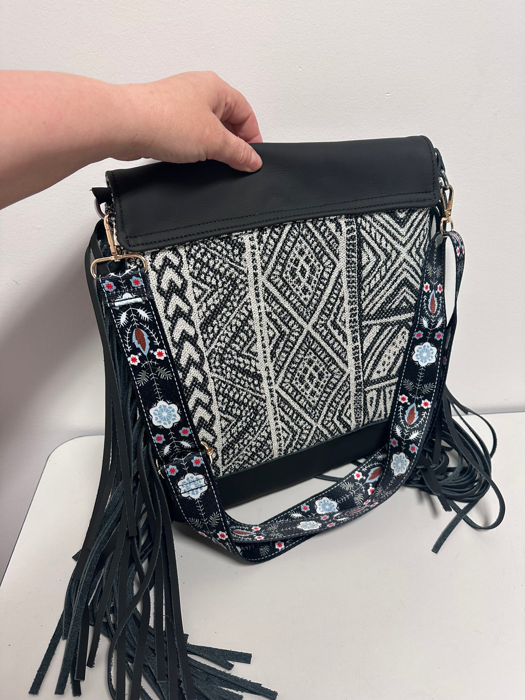 DaLi Western Fringe Crossbody Bag