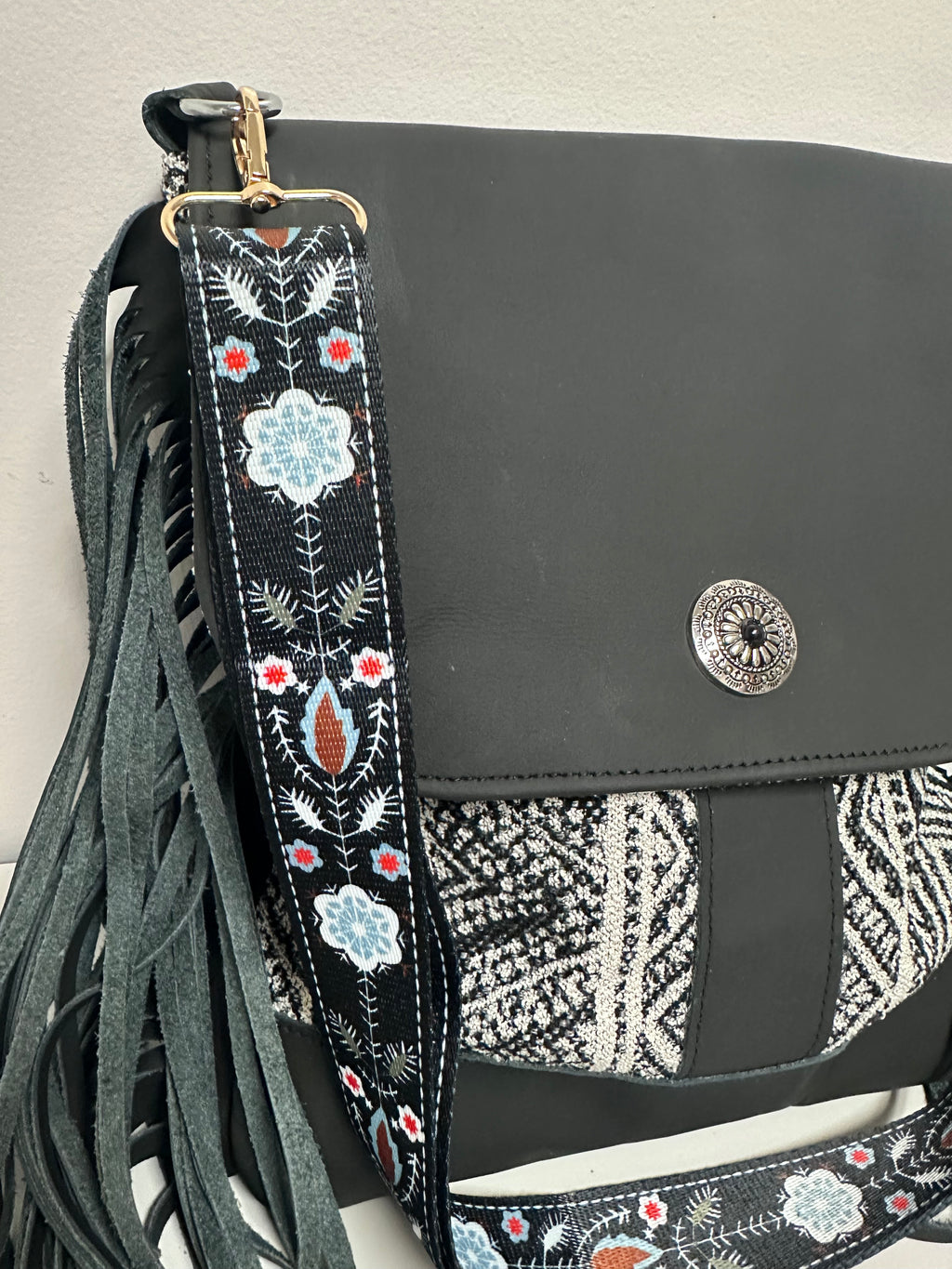DaLi Western Fringe Crossbody Bag