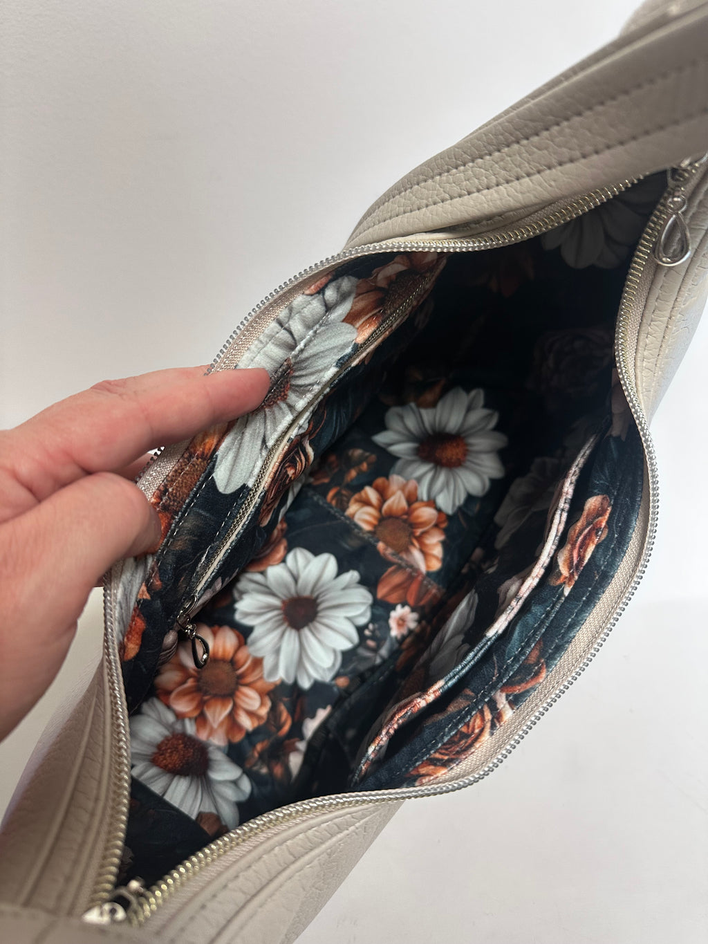 The Luna – Convertible Hobo Shoulder & Crossbody Bag