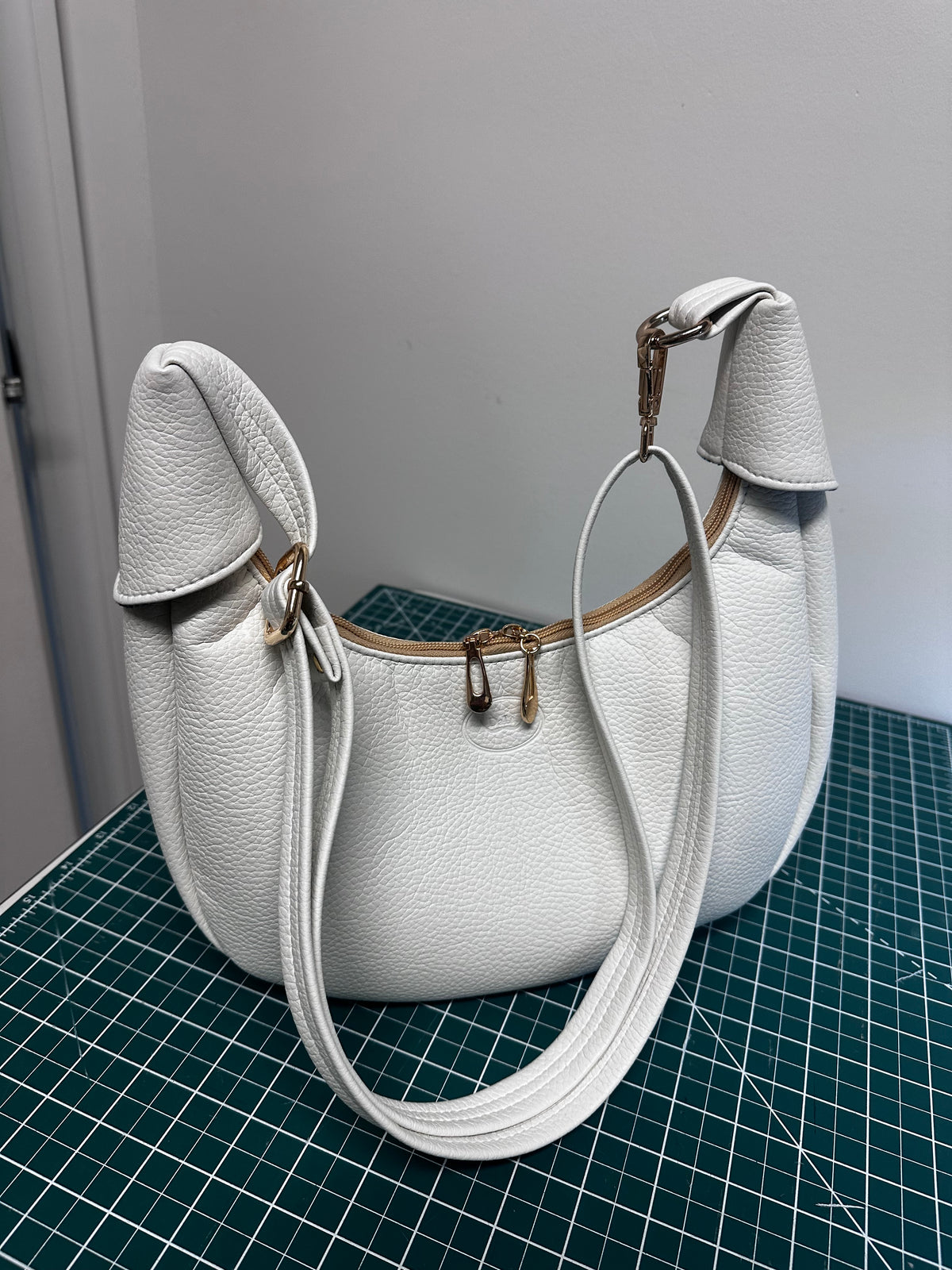 Everyday Shoulder & Crossbody Bag