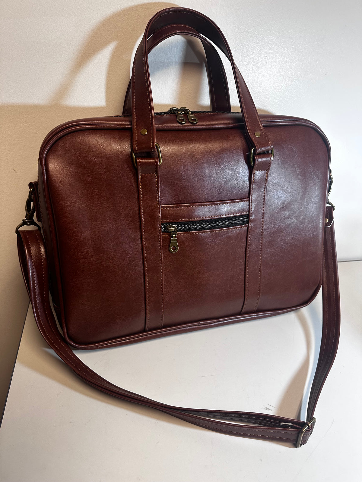 Executive Laptop Bag – Classic Brown Faux Leather