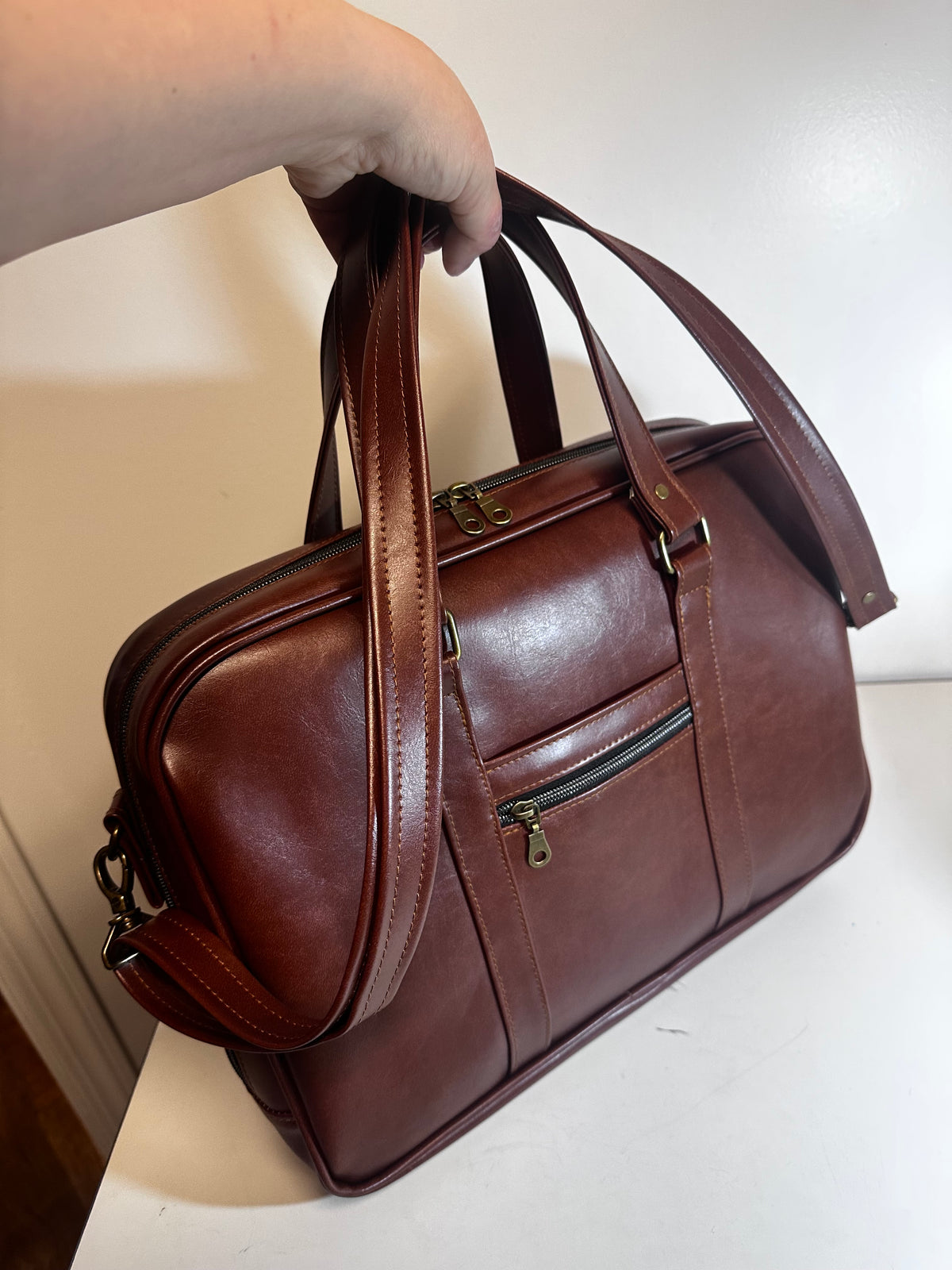 Executive Laptop Bag – Classic Brown Faux Leather
