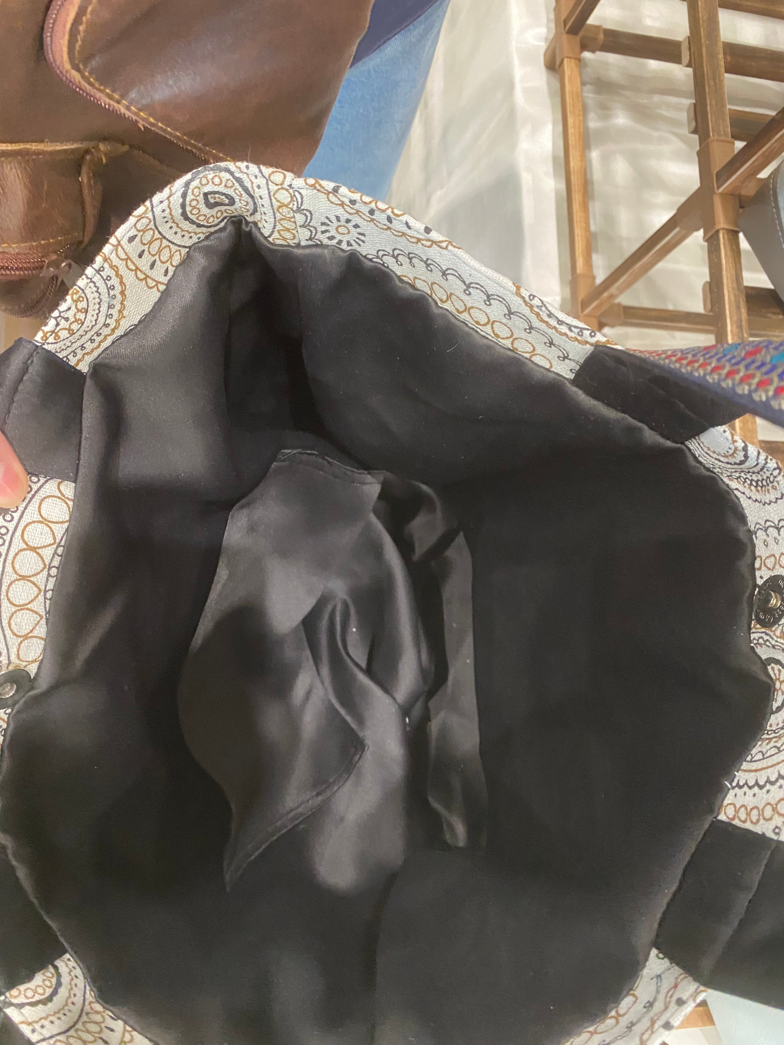 Fabric Tote Bag – Lightweight Everyday Carry-All