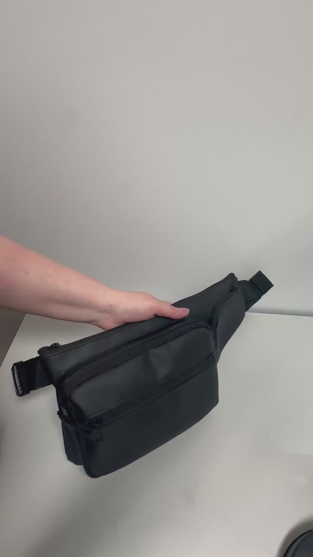 Faux Leather Waist Bag – Multi Pocket Everyday Hands Free Bag